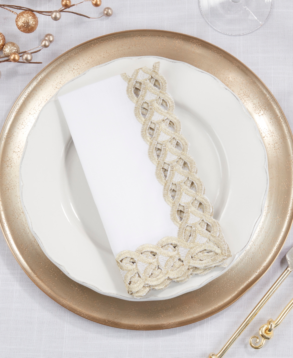 Saro Lifestyle Braided Bliss Border Napkin Set Of 4, 20"x20" In Gold