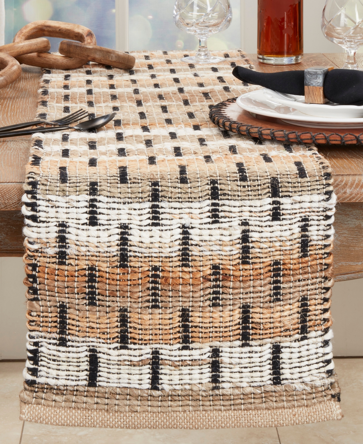 Saro Lifestyle Tailored Stripe Table Runner, 14"x72" In Natural