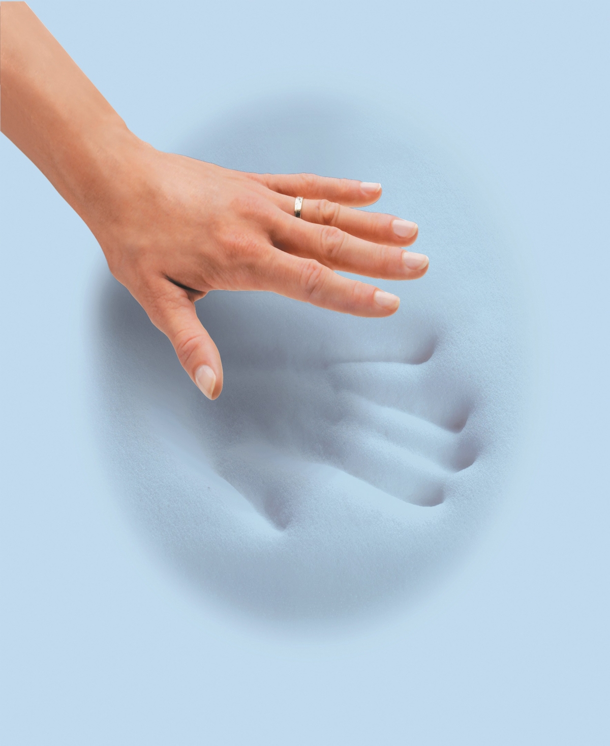 Serta Cool Renew Gel Memory Foam Pillow, Standard In White