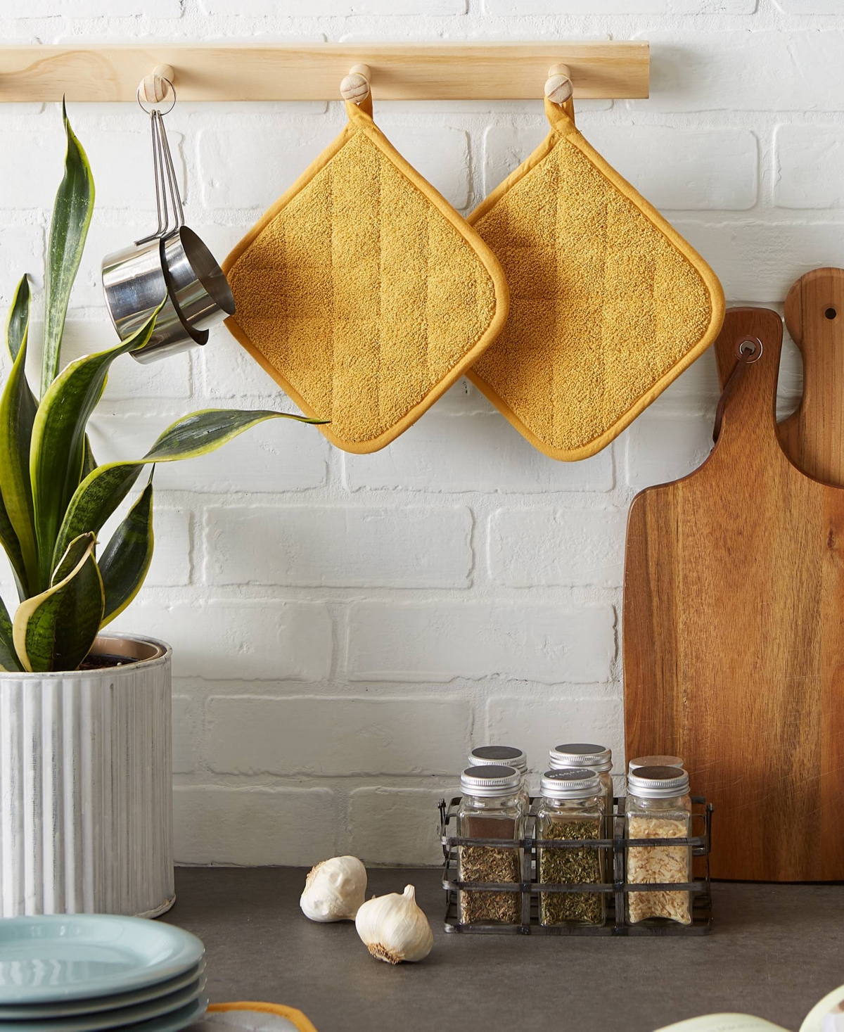 Design Imports Basic Kitchen Collection, Quilted Terry, Honey Gold, Potholder In Honey Gold