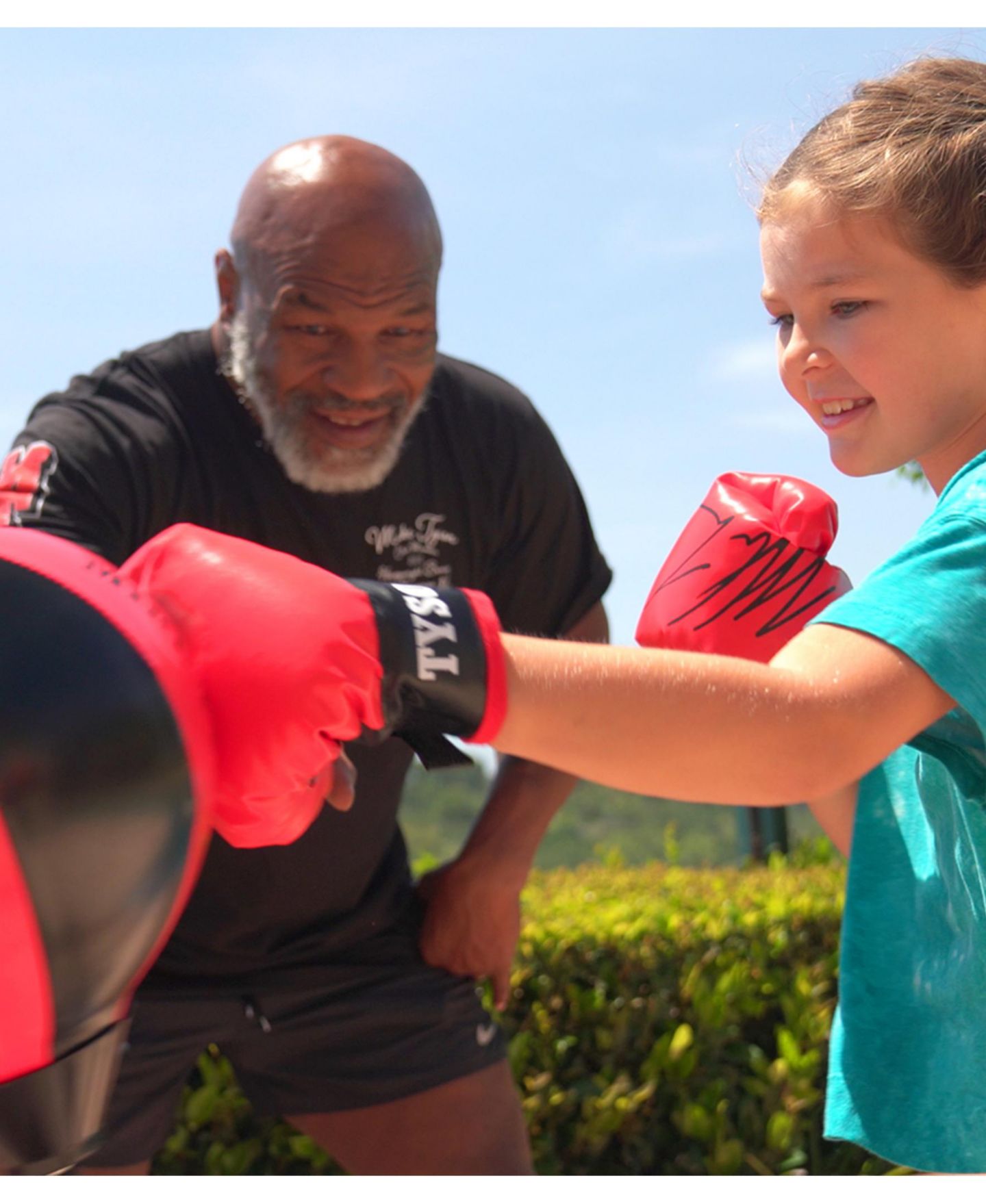 Детские игрушки World Tech Toys Mike Tyson All-Star Junior Adjustable Reflex Bag Boxing Set, от 6 лет, цвет: Разноцветный — фото 2