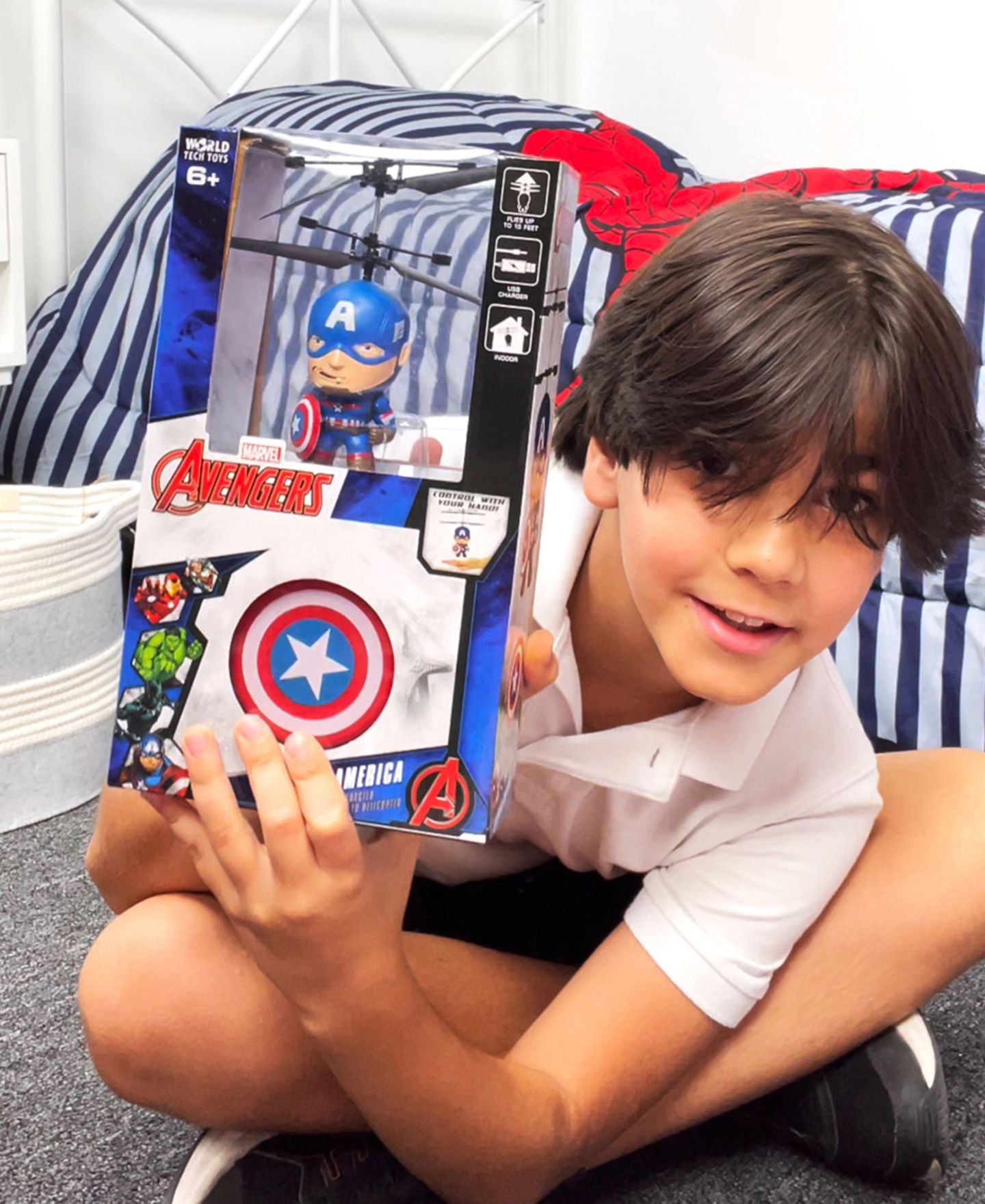 Детская игрушка World Tech Toys Marvel Captain America Big Head UFO Remote Control Flying Figure Helicopter — фото 6
