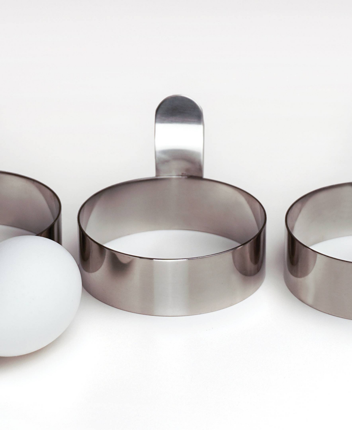 Rsvp International Endurance Stainless Steel 3x3x2" Egg Ring 4 Piece In Gray