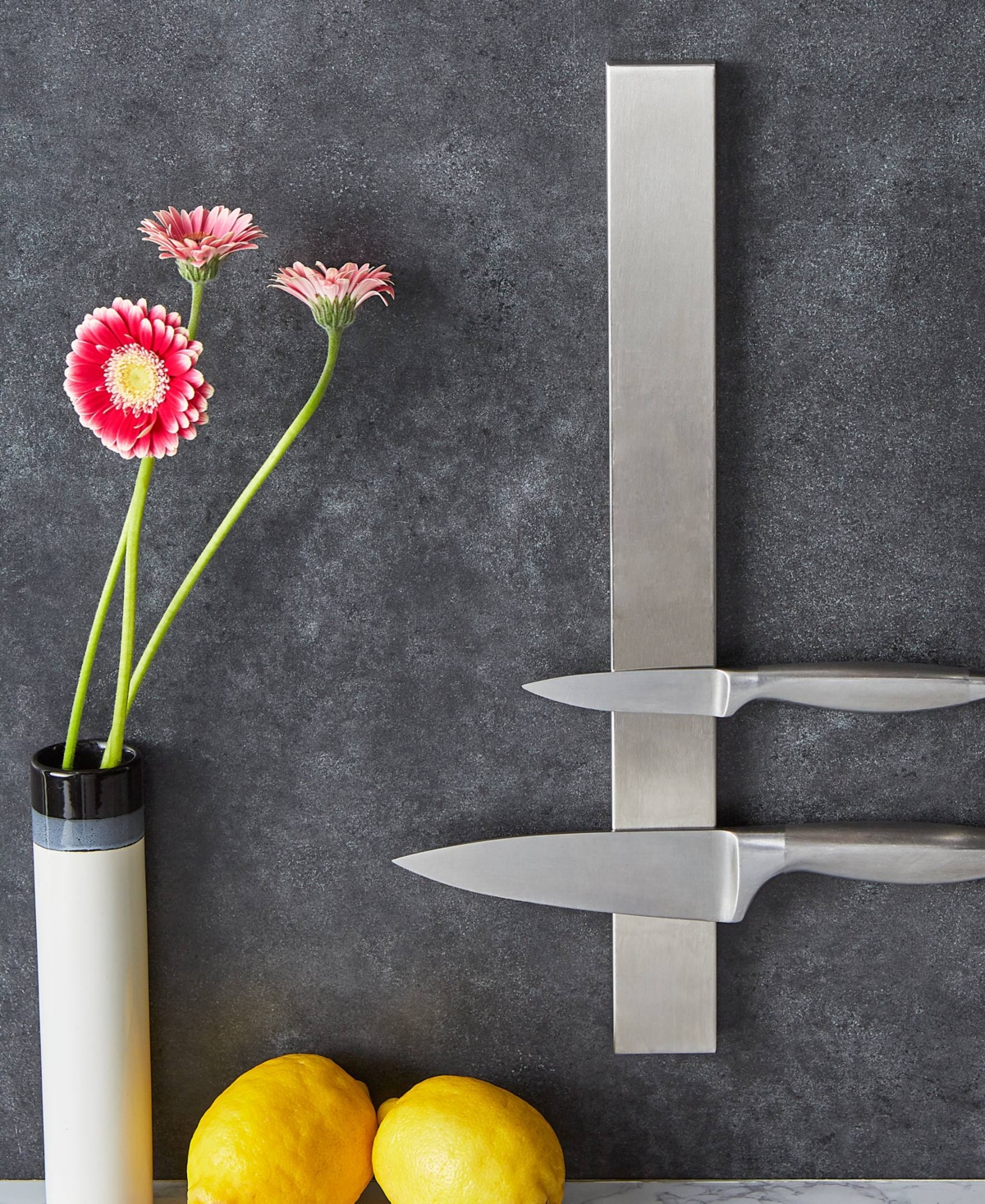 Rsvp International Endurance Stainless Steel 18" Deluxe Magnetic Knife Bar In Gray