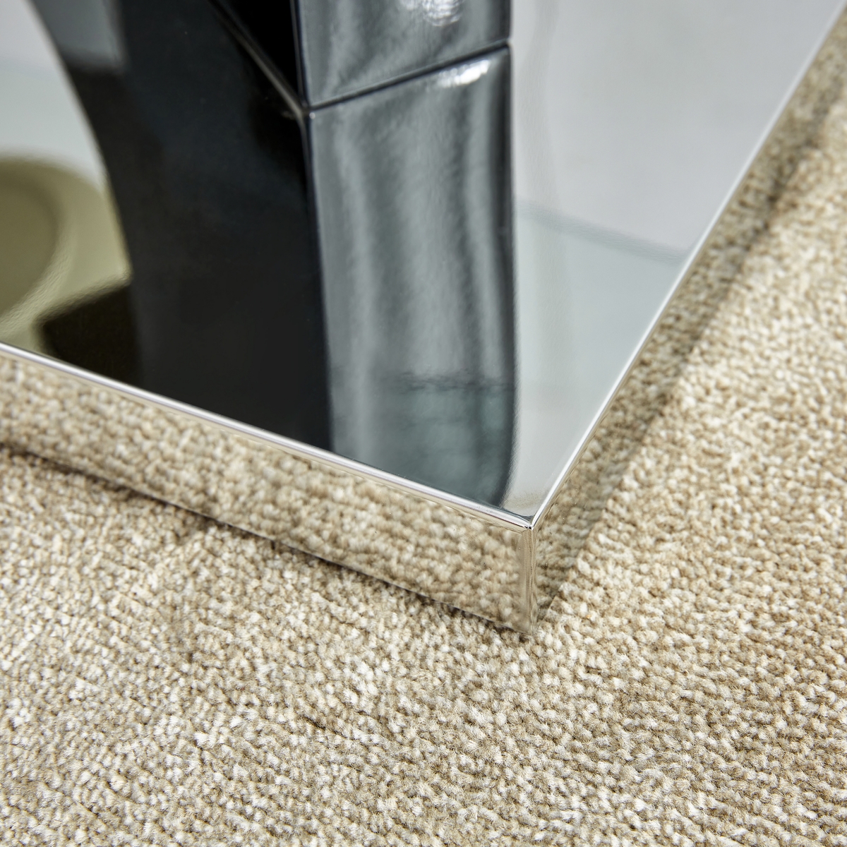 Streamdale Furniture Modern coffee table with tempered glass top andlegs - Black