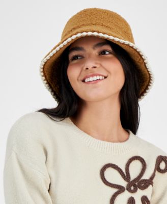 Fluff & Satin Reversible Scalloped Edge Bucket Hat