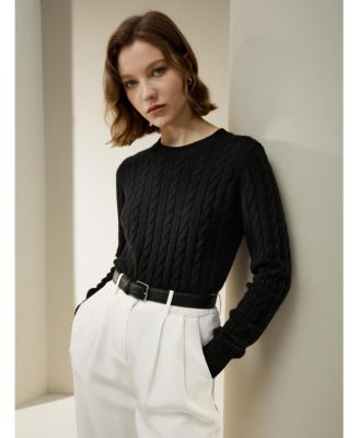 Women's Classic Cable Knit Sweater with Ribbed Edges