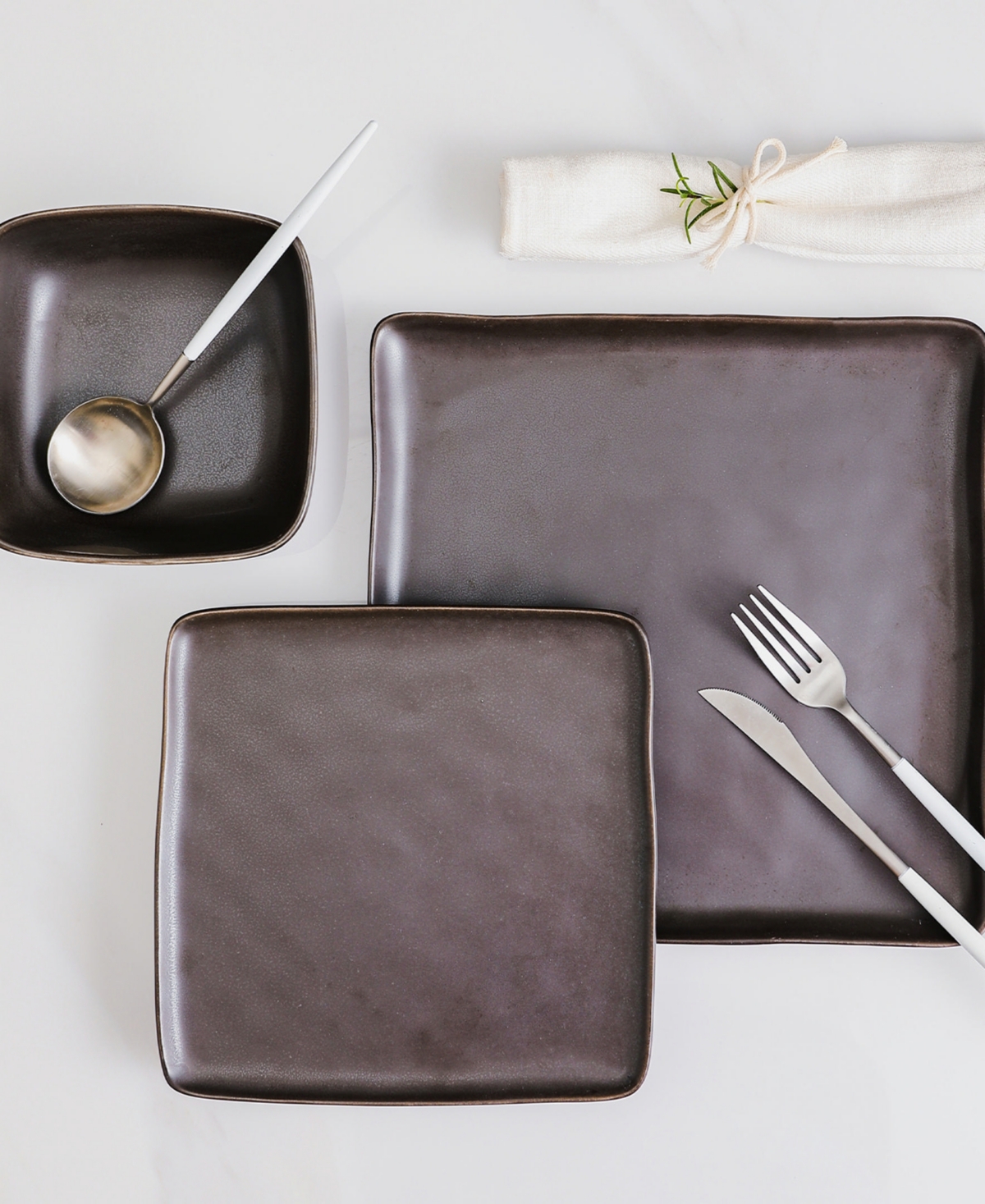 Stone Lain Jonny Pc. Dinnerware Set, Service for 8