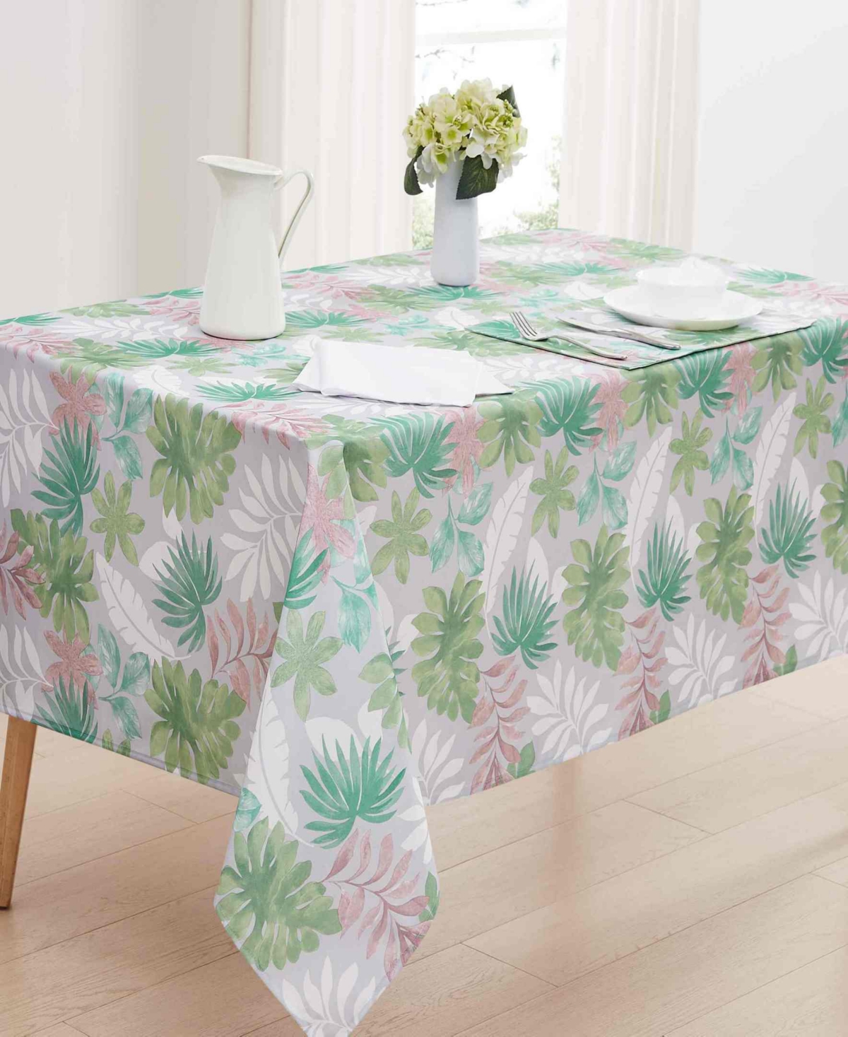 Avanti Cove Palm Water-resistant Indoor And Outdoor Tablecloth, 60" X 120" Rectangle In Multicolor
