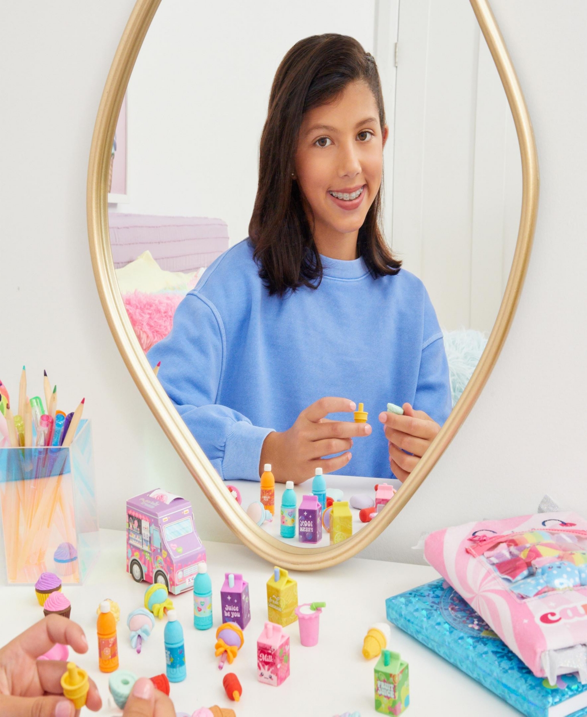 Make It Real 3c4g Snacks 'n Sweets Puzzle Eraser Set In Multi