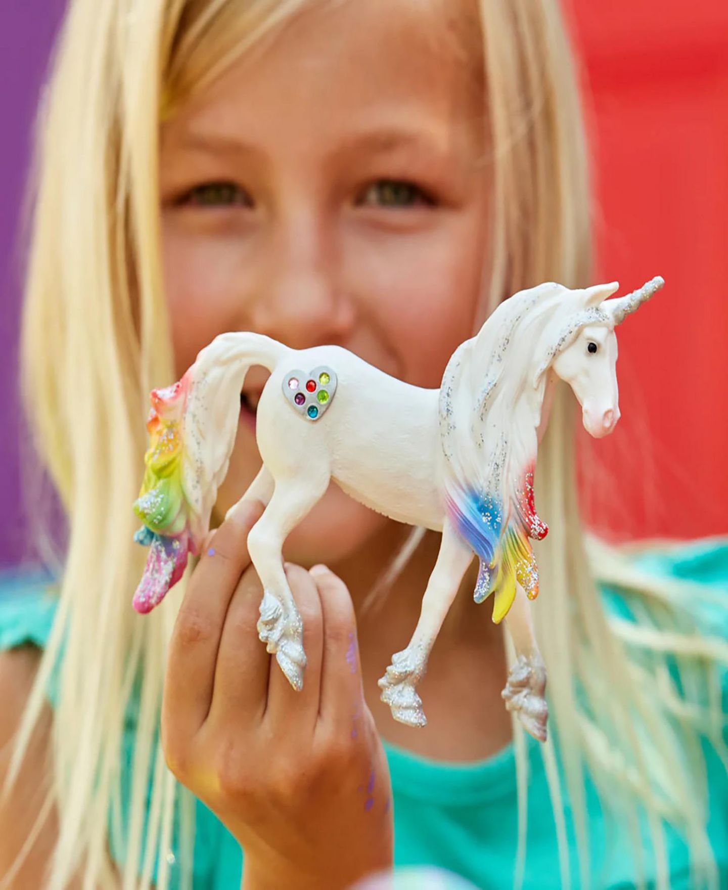 Детская фигурка Schleich Bayala Rainbow Love Unicorn Stallion Figurine, Ages 5+ — фото 3