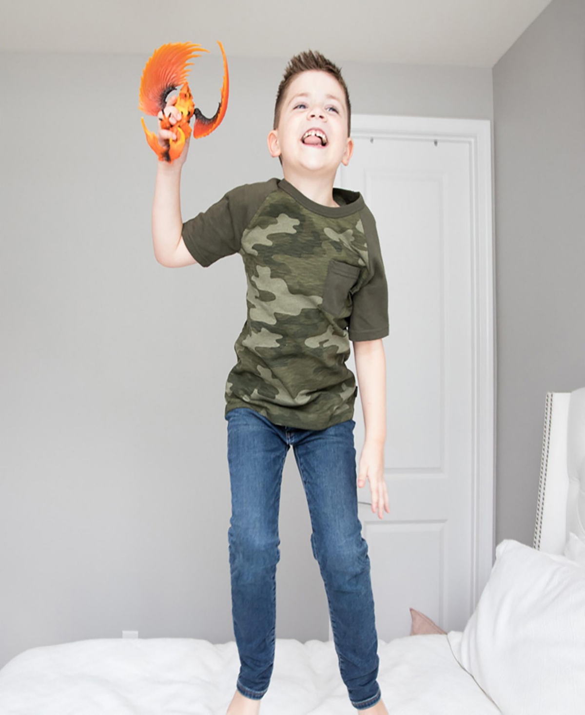 Schleich Eldrador Creatures Fire Eagle Action Figure In Multi