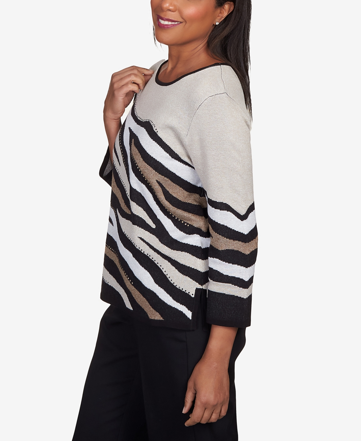 Alfred Dunner Classic Animal Jacquard Beaded Top