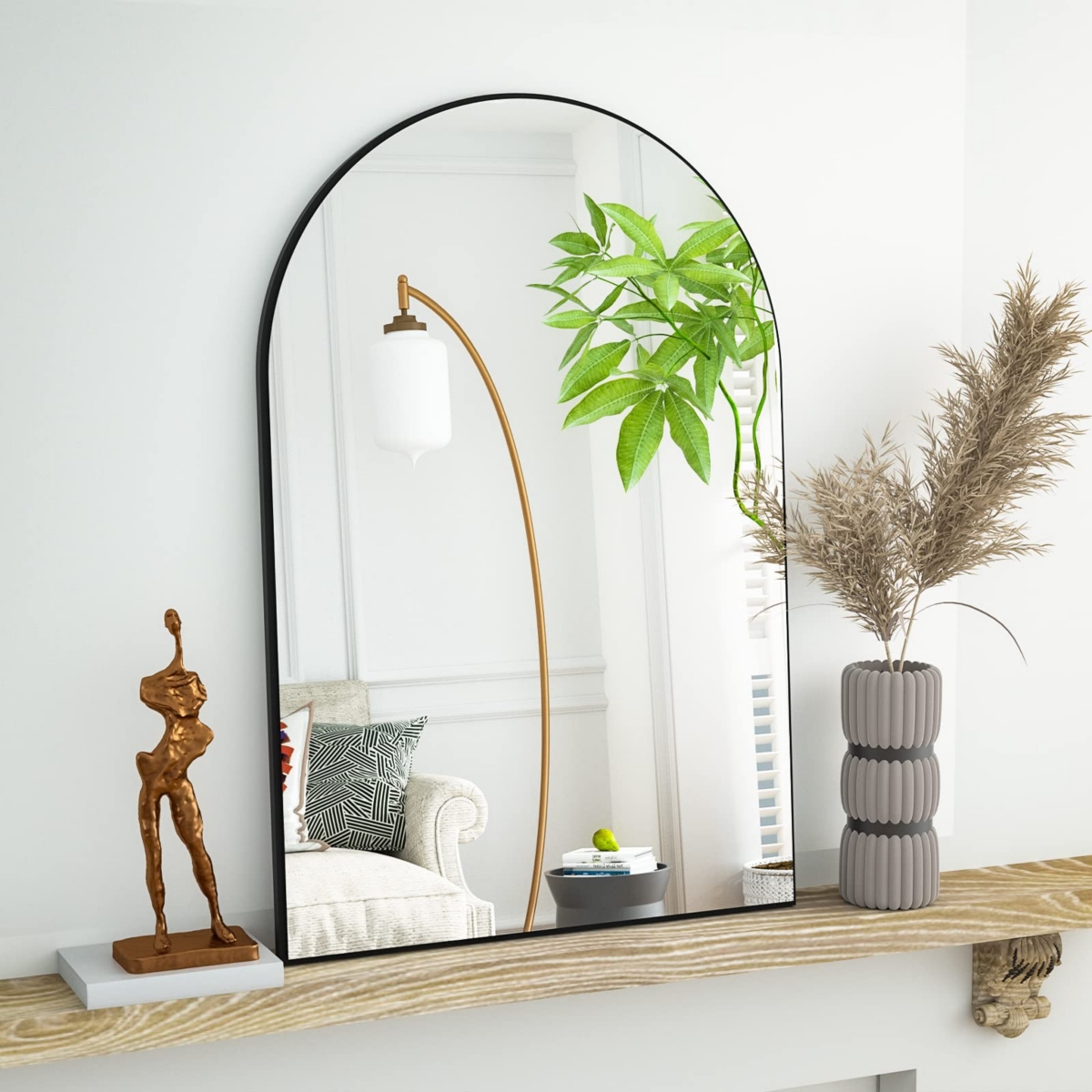 Arched Wall Mounted Mirror 20"x30" in Black - Black