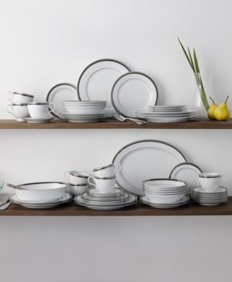 Austin Platinum 50-Piece Dinnerware Set, Service For 8