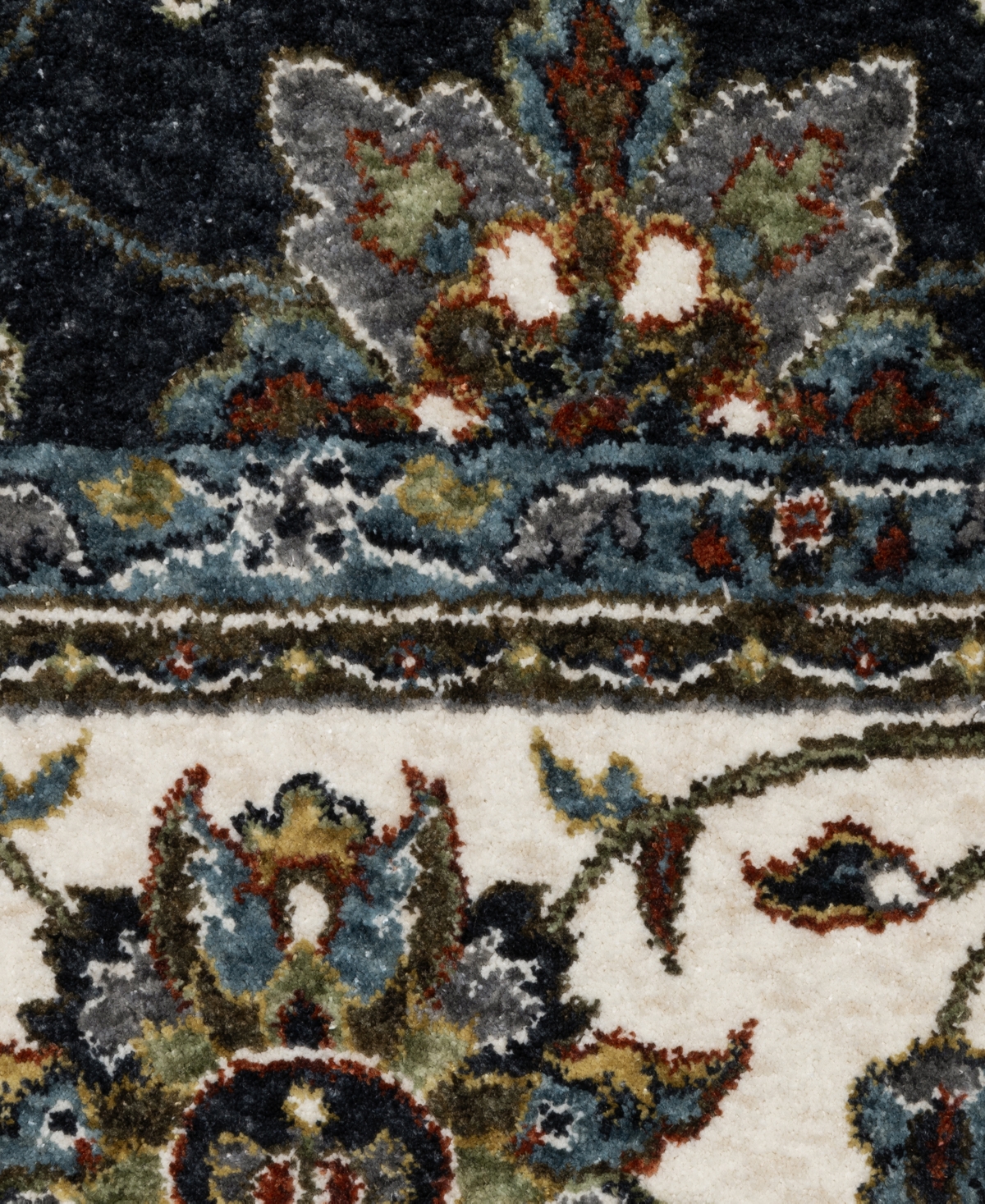 Oriental Weavers Vivian VI03A 3'10x5'5 Area Rug