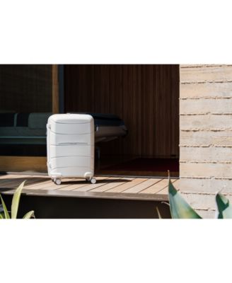 Outline Pro Medium Hardside Expandable Spinner