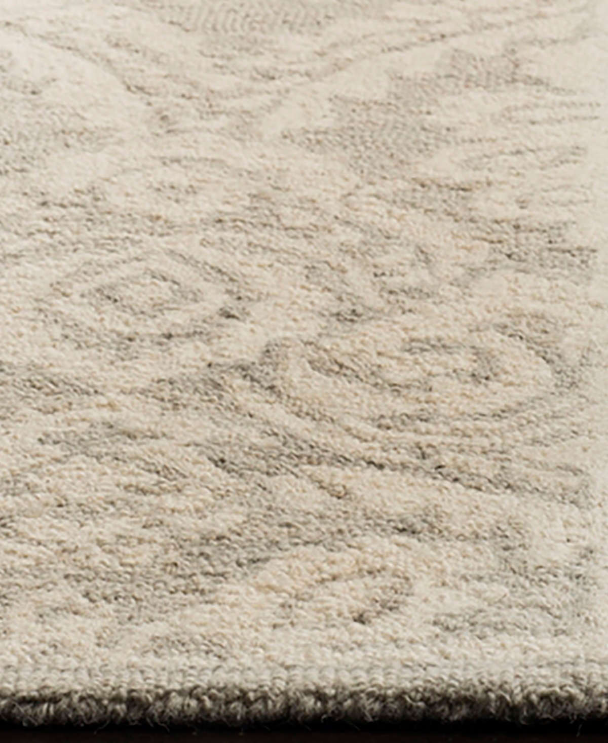 Safavieh Blossom I BLM106 2'3x8' Runner Area Rug