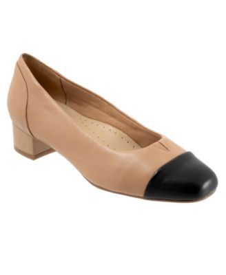Women's Daisy Pump
