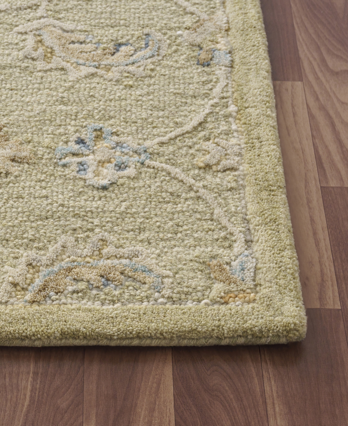 Lr Home Dahlia 7'9"x9'9" Area Rug