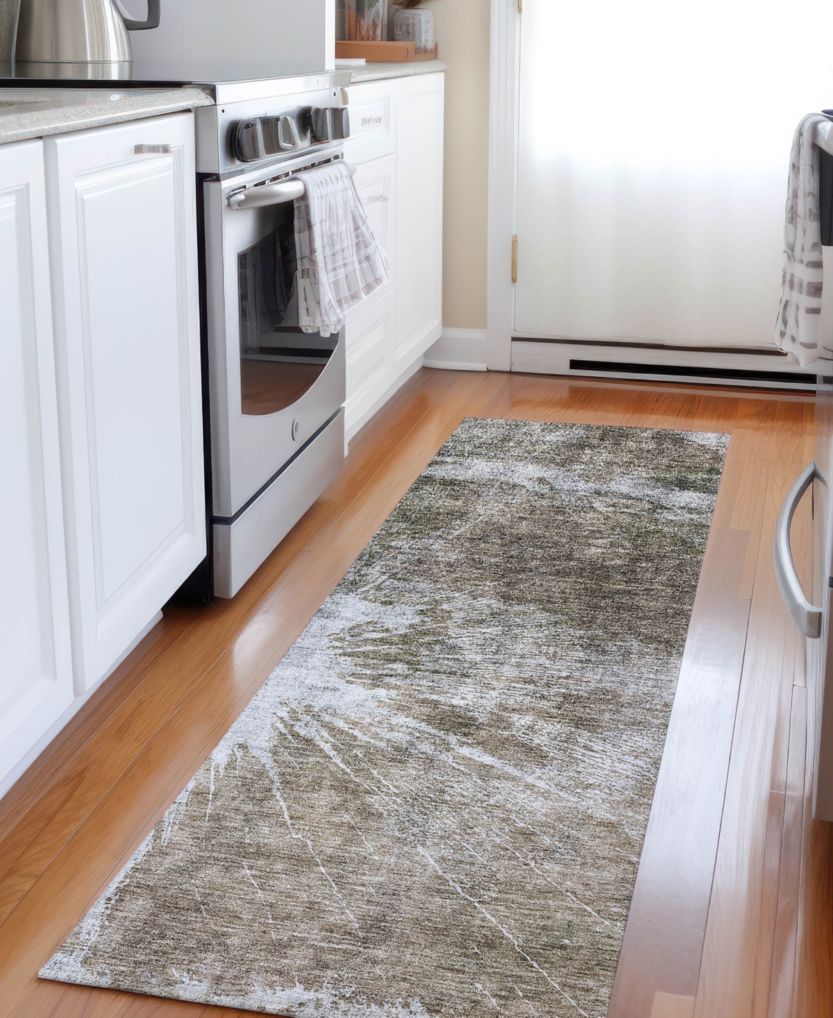 Addison Chantille Acn719 2'3"x7'6" Runner Area Rug In Taupe