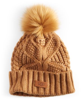 Cable Knit Pom Beanie