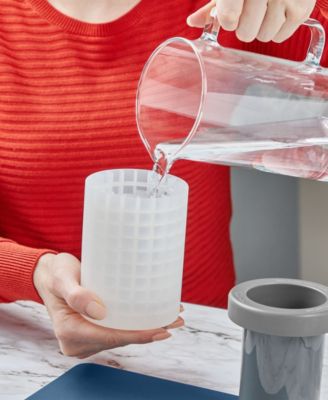 Squeeze and Release Mini Ice Mold, Set of Two