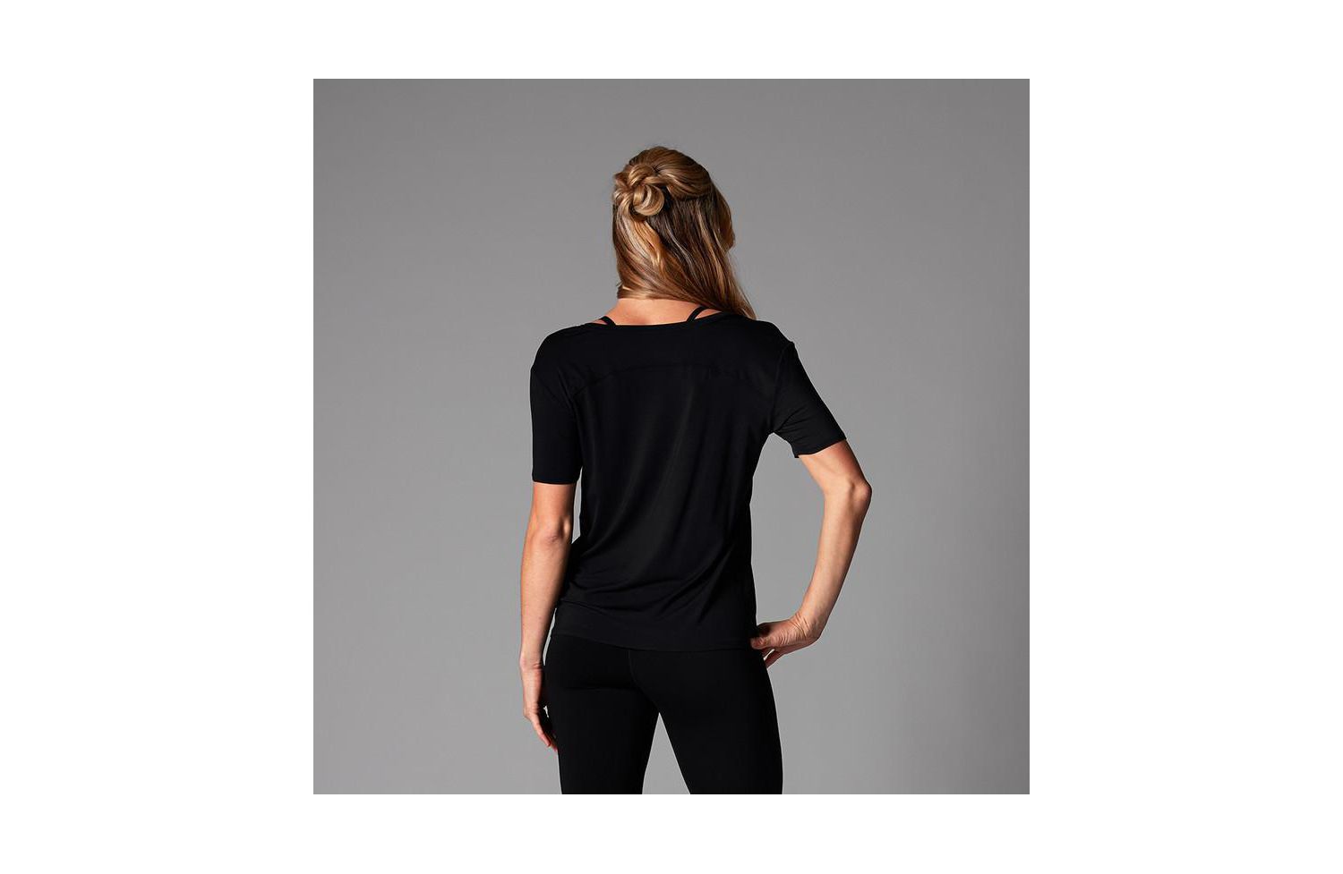 Women's Everyday V-Neck Tee