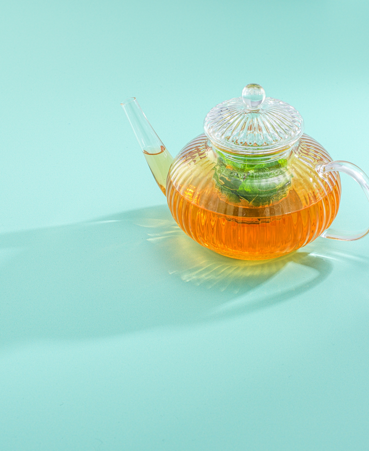 Joyjolt Fluted Tea Kettle In Clear