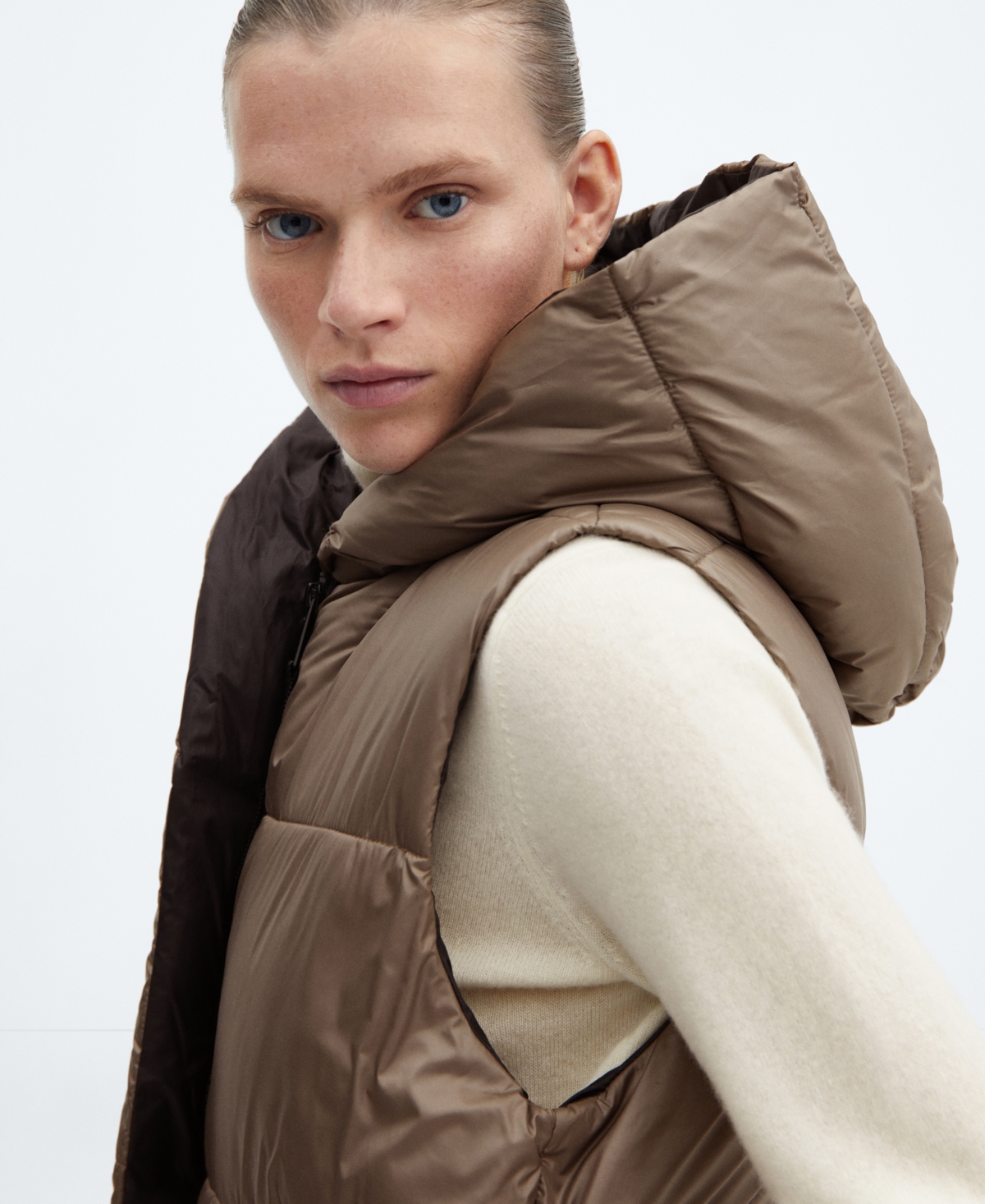 Mango Long Quilted Water Repellent Hooded Puffer Vest In Medium Brown