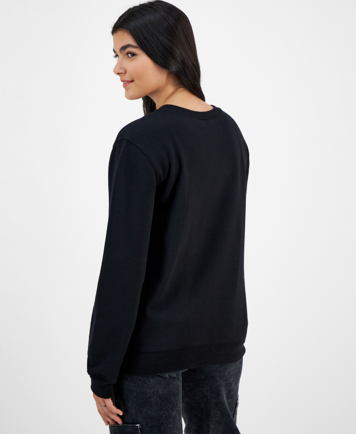 Love Tribe Juniors' Kuromi Graphic Crewneck Sweatshirt