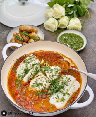 Natural Canvas Cast Iron 4 Quart Shallow Covered Casserole