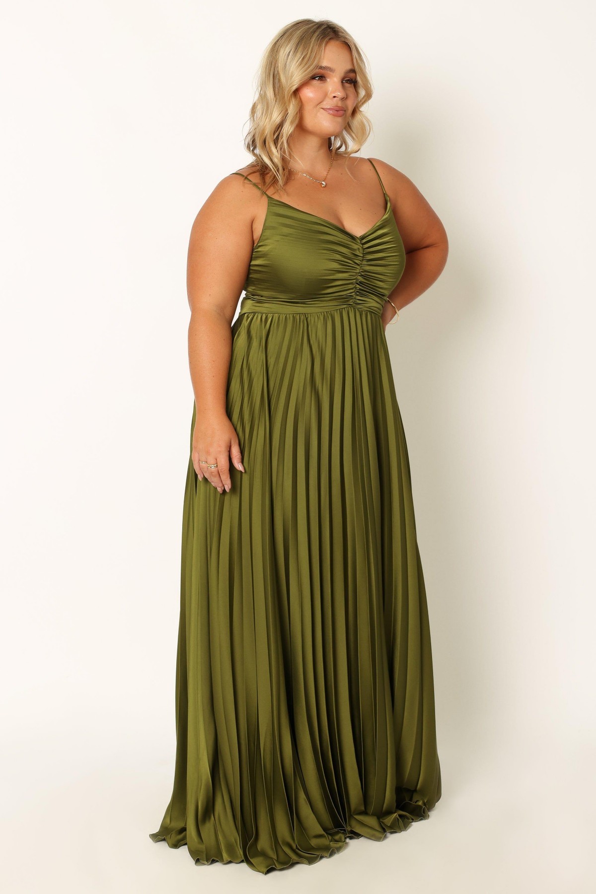 Женские платья Petal and Pup Women's Naira Pleated Maxi Dress — фото 5