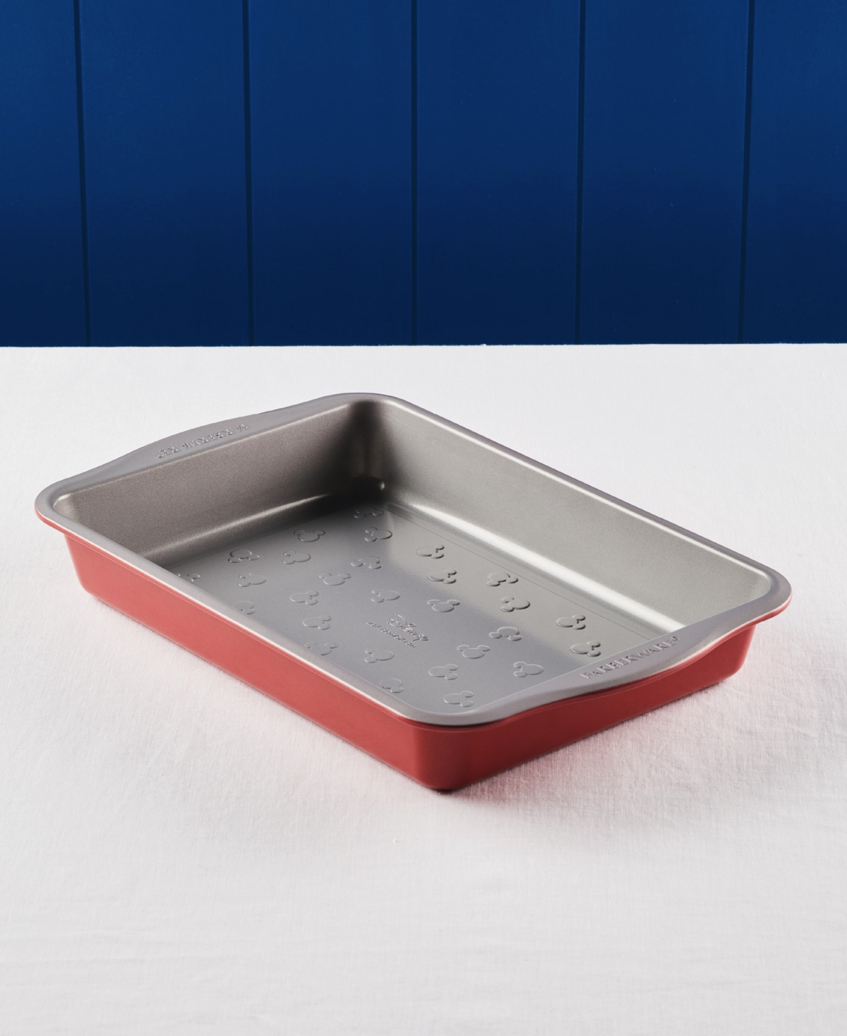 Farberware Bake With Mickey Mouse 9 X 13 Inch Nonstick Cake Pan In Red