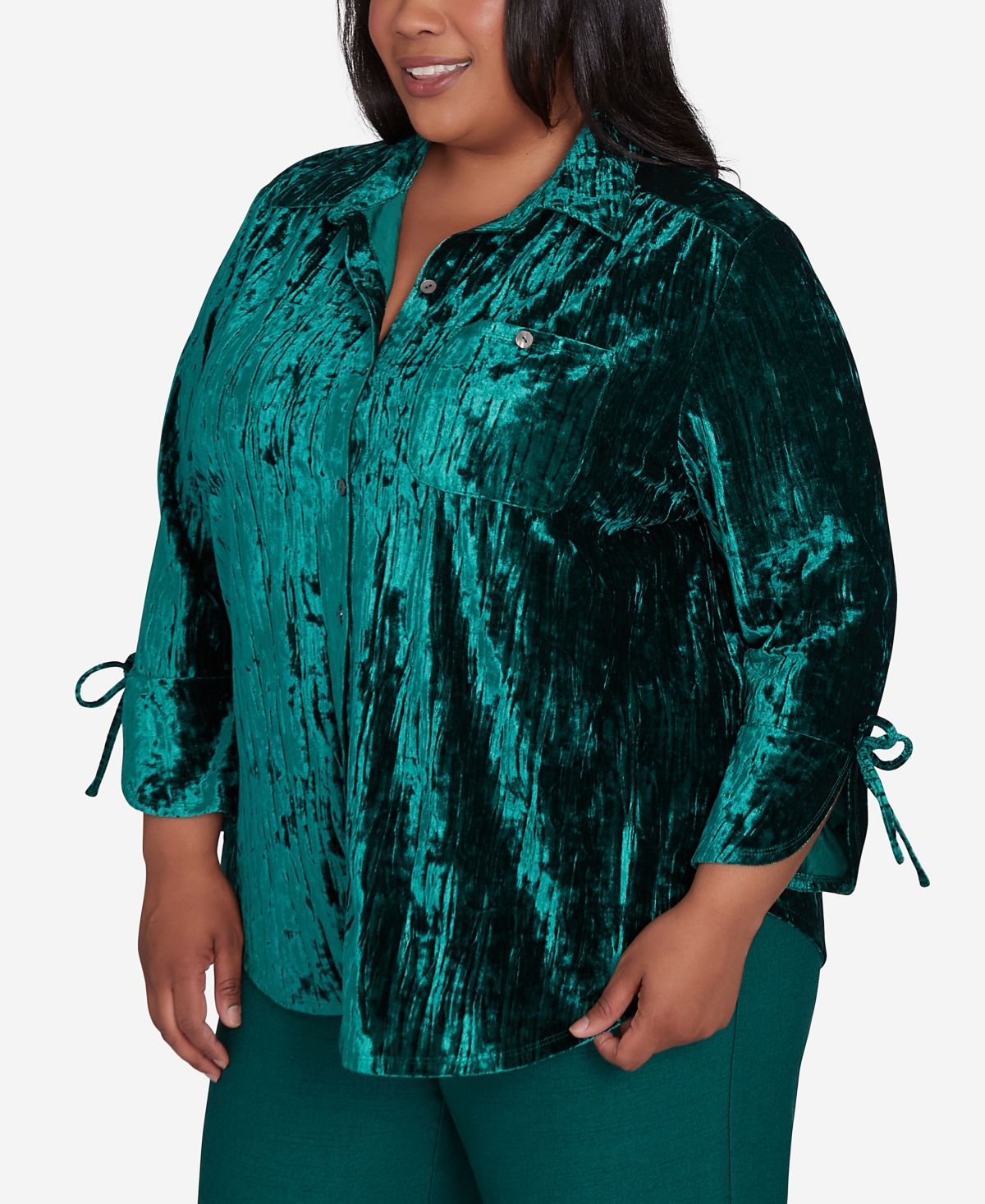 Alfred Dunner Plus SizeIsle Crushed VelvetButton Front Top - Emerald