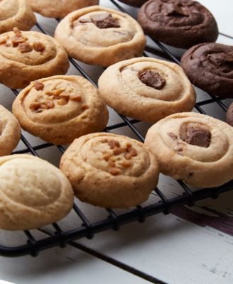 Mary Macleod's Variety Signature Cookie Tin Shortbread Cookies Gift, 24 Cookies Total