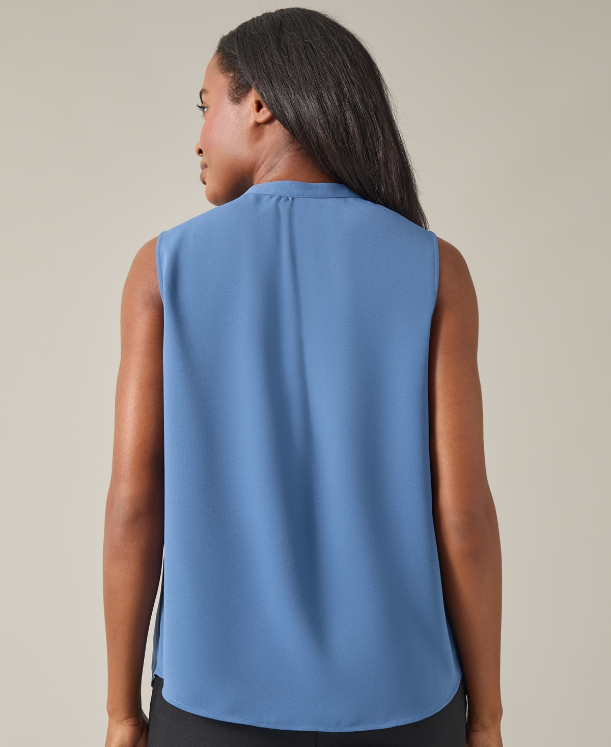 Kasper Women's Sleeveless Keyhole Blouse