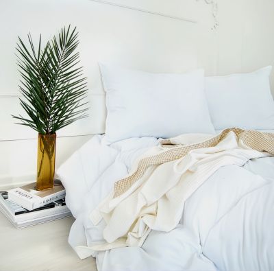 LUXE Collection - European Down And Feather Lightweight Comforter, 100% Cotton Cover