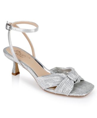 Jewel Badgley Mischka