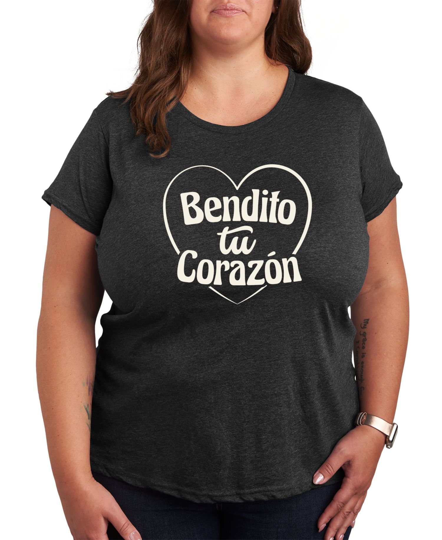 Bendito Tu Corazon Plus Size Graphic Tee