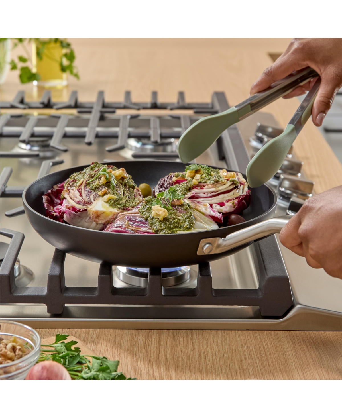 CALPHALON HARD-ANODIZED NONSTICK 8" AND 10" FRYING PAN SET 