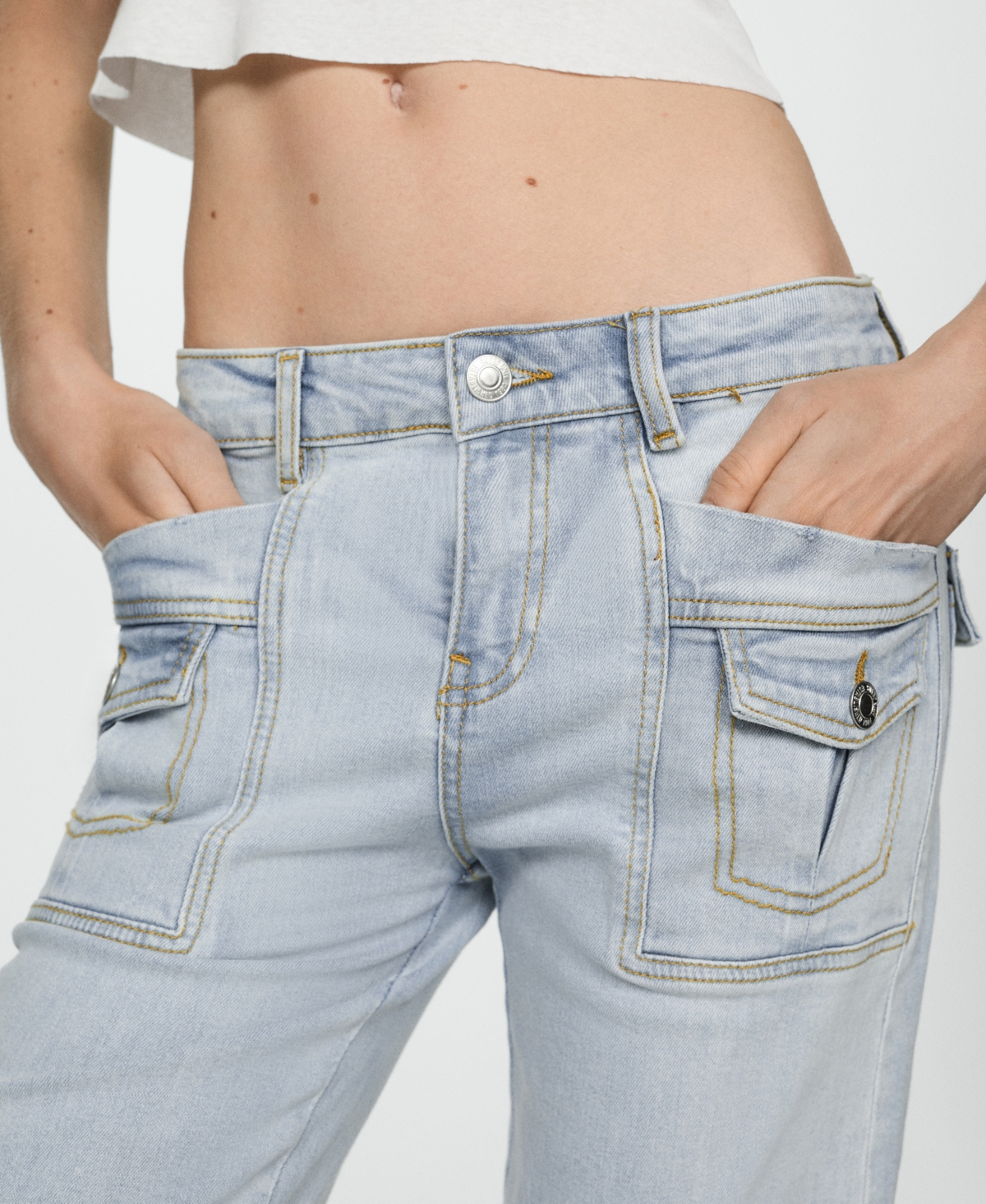 Mango Women's Straight Capri Jeans