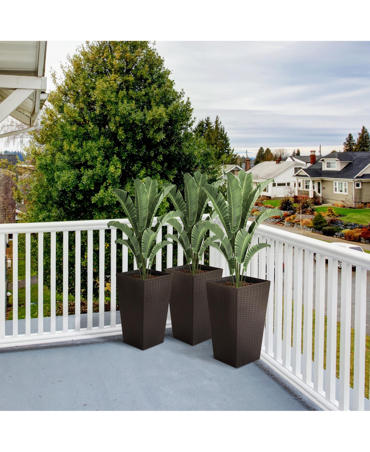 Stylish Rattan-Like Set of 3 Self-Draining Planter Pots (14x14x24