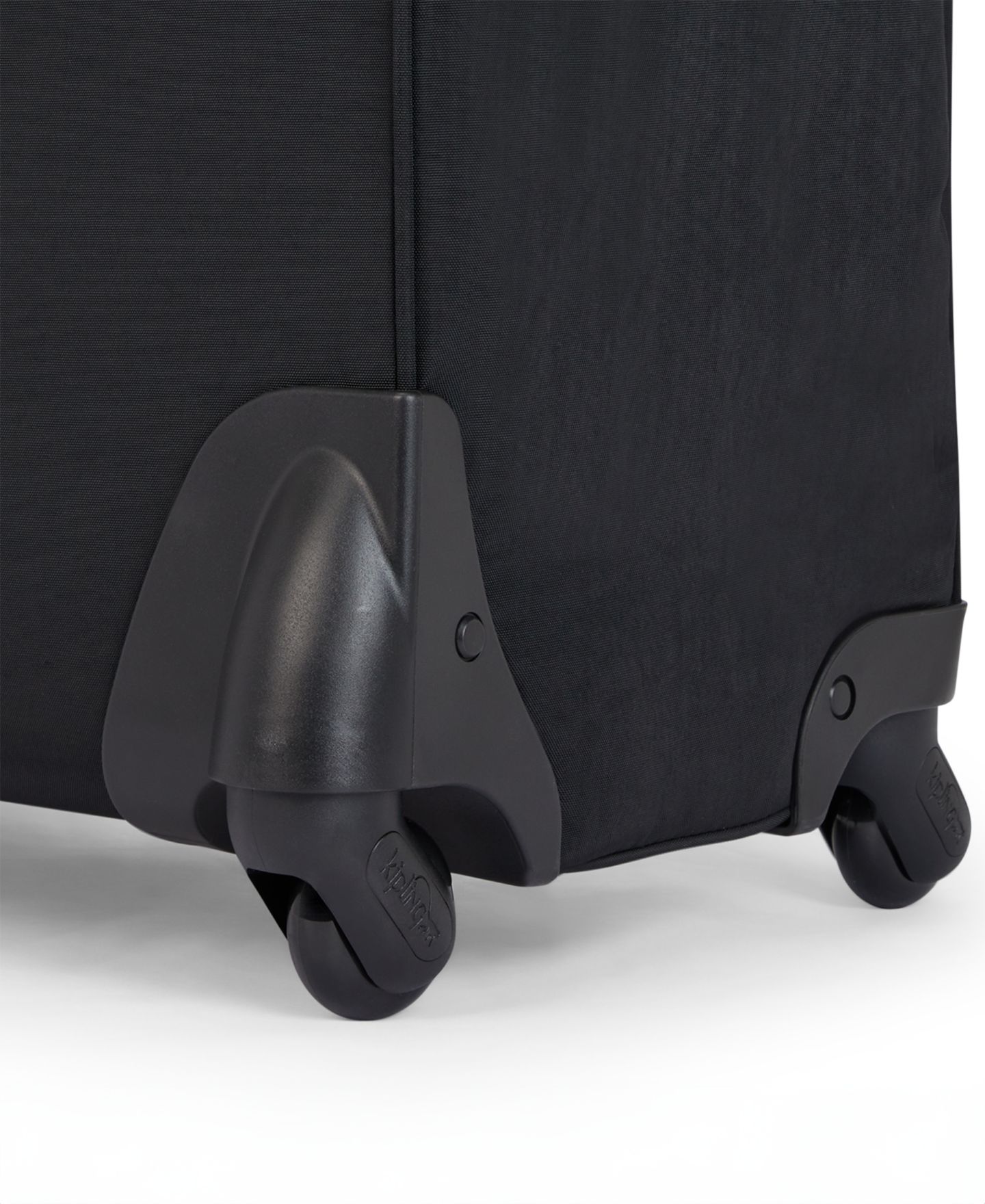 Чемодан Kipling Darcey Large Rolling Luggage, цвет: Чёрный — фото 7