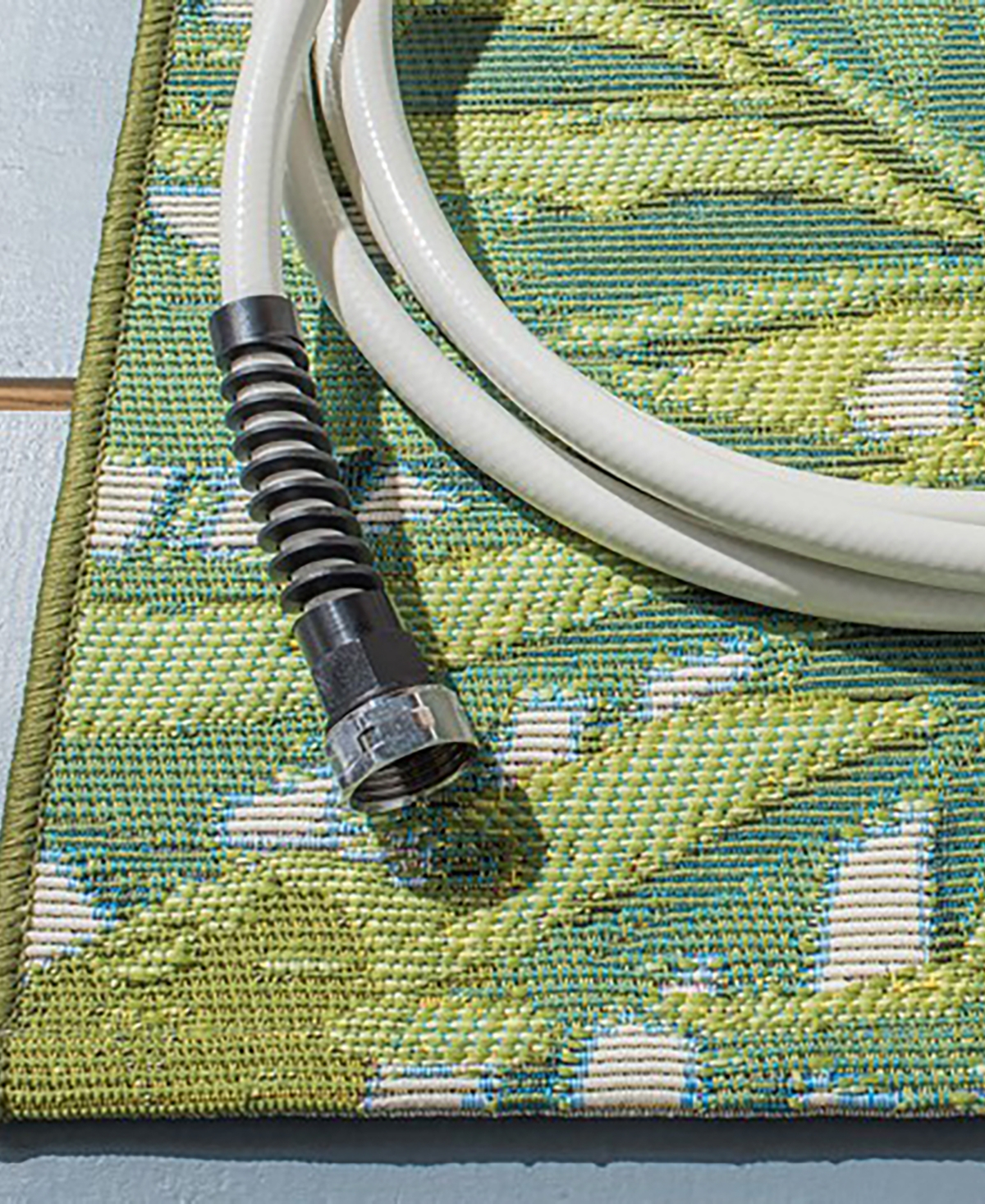 Safavieh Barbados Indoor/Outdoor BAR516X 6'6