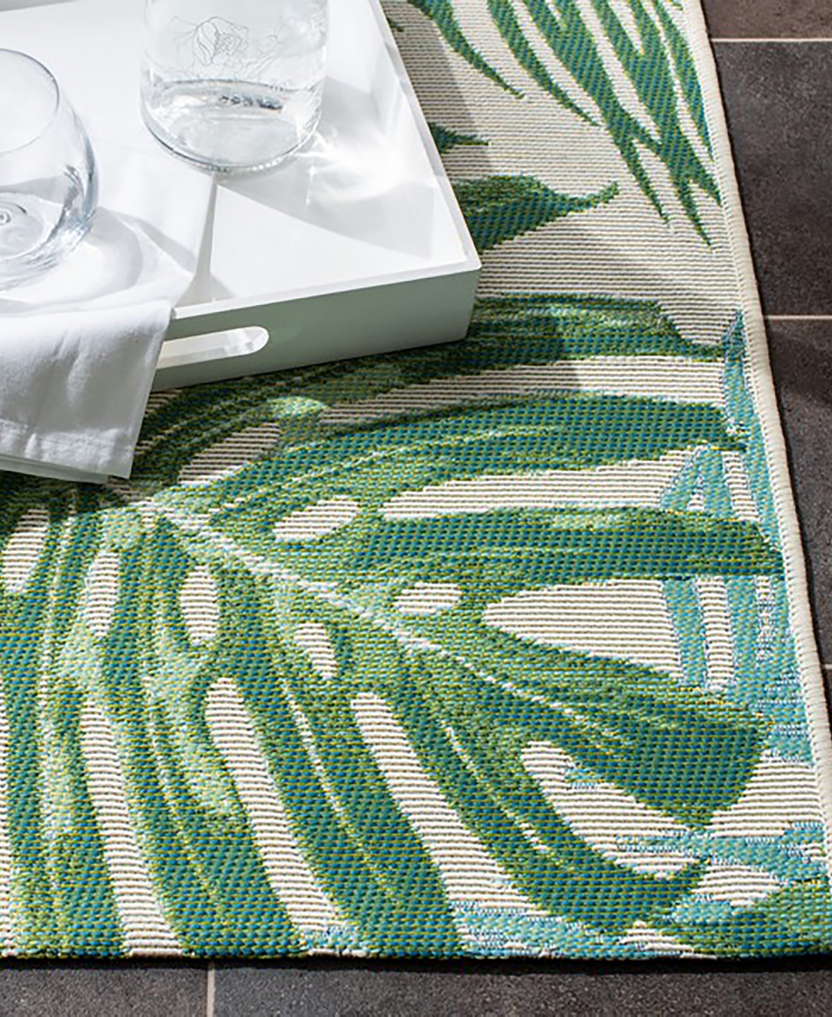 Safavieh Barbados Indoor/Outdoor BAR592X 8'x8' Area Rug -Teal