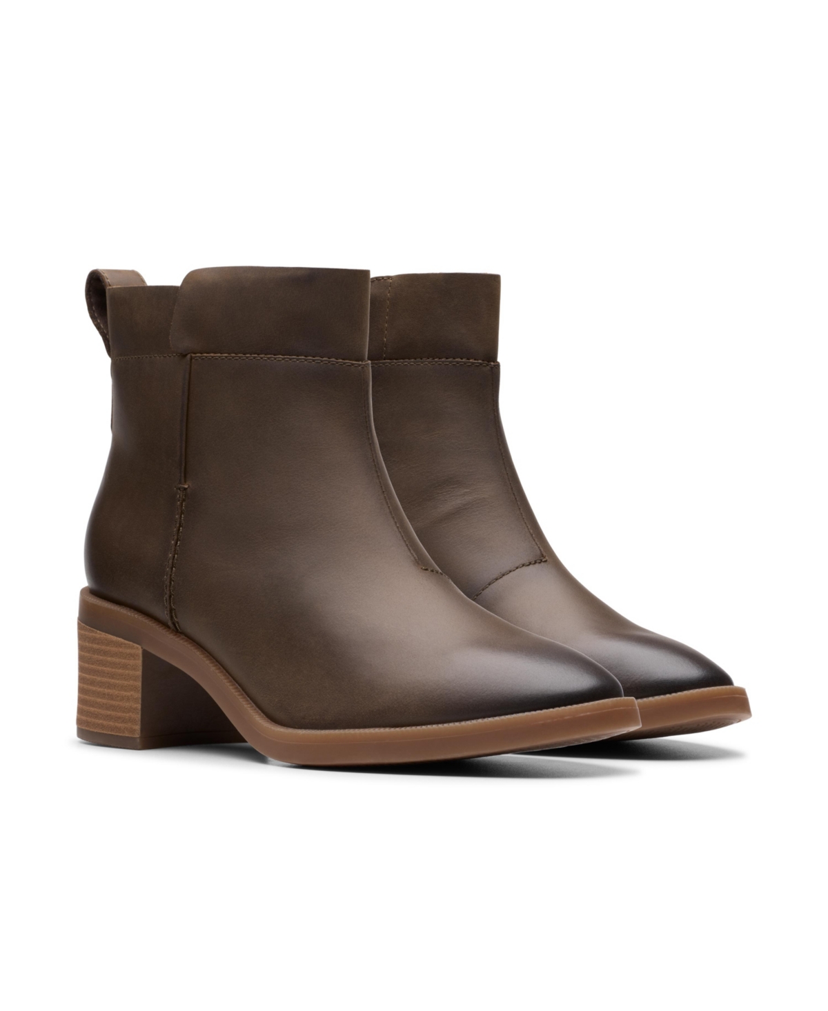 Clarks Lileigh Charm In Mushroom Leather