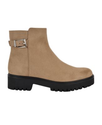 Women's Kalonie Almond Toe Lug-Sole Casual Booties