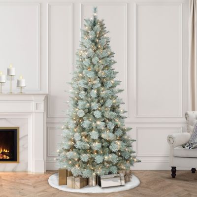 7.5-ft. Stratford Pine Tree with 500 Clear Lights & Stand
