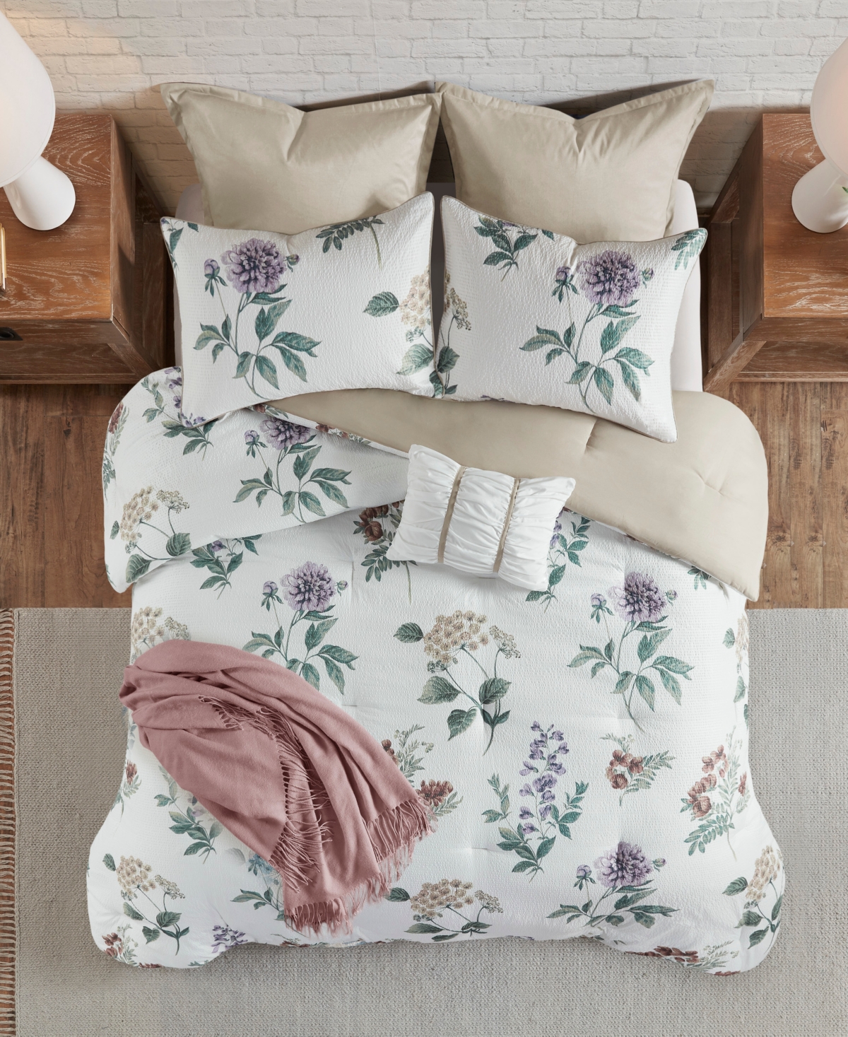 Madison Park Zennia Seersucker 7-pc. Comforter Set, King/california King